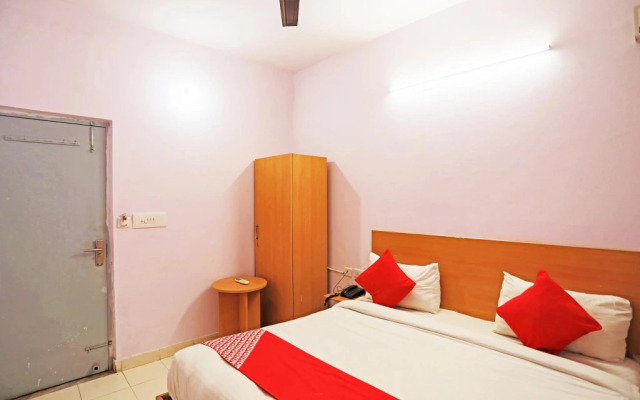 Friends Harsh Villa by OYO Rooms