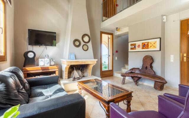 Neria Villas Collection