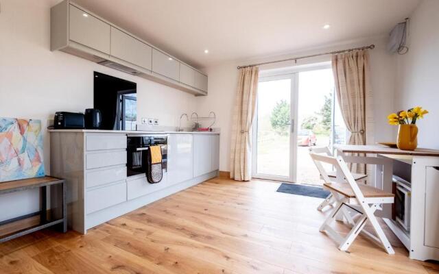 Maple – Three Tuns Apartments