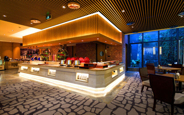 Xiamen C&D Hotel