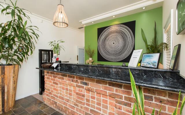 Lincoln Cottage Motor Inn – Lobby – Wagga Wagga