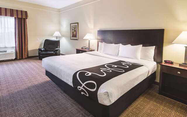 La Quinta Inn & Suites by Wyndham Waxahachie