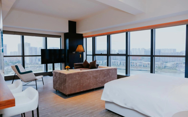 Hyatt Centric Lakeside Ningbo – Guest Rooms – Ningbo