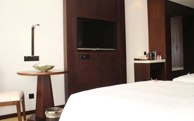 Thank Inn Plus Hotel Henan Zhengzhou  Economic and Technological Development Zone Tower