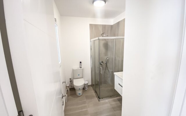 One bed Room Apartment Paradise Beach Front in Nice Residence