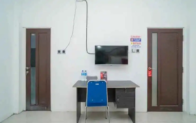 RedDoorz Syariah Near Jalan A Yani KM 8 Citraland