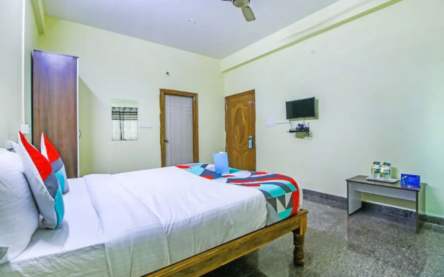 Sri Sai Suites By FabHotel
