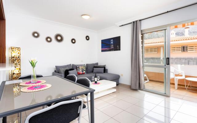 Home2Book Los Cristianos, Pool & Beach