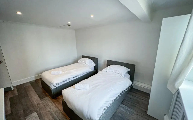 Hansen Hotel