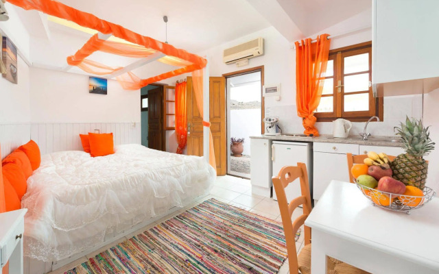 Luxury Chrysanthi Studios