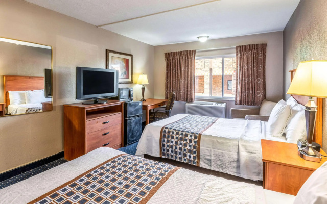 Magnuson Hotel Detroit Airport