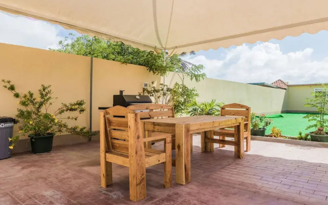 Rooi Santo Studio w King Size Bed Pool
