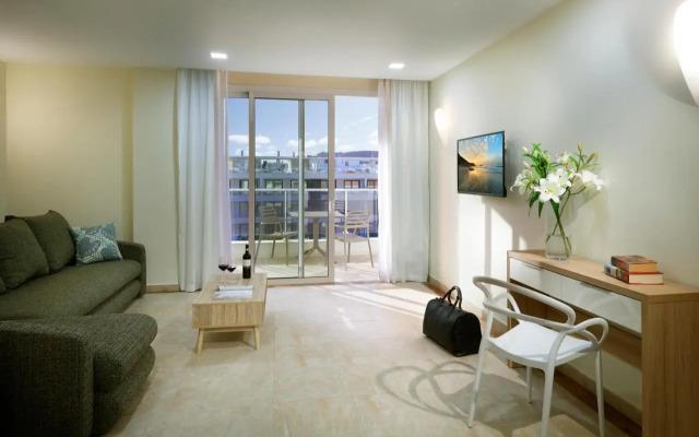 Marinell Collection Palm-Mar