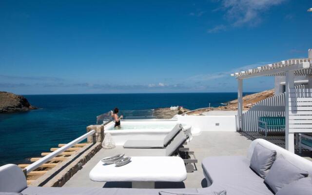 Merchia Bay Villas
