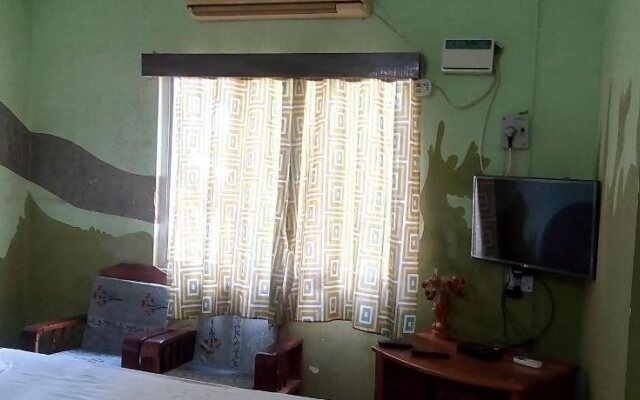 Hotel Rajadeepam