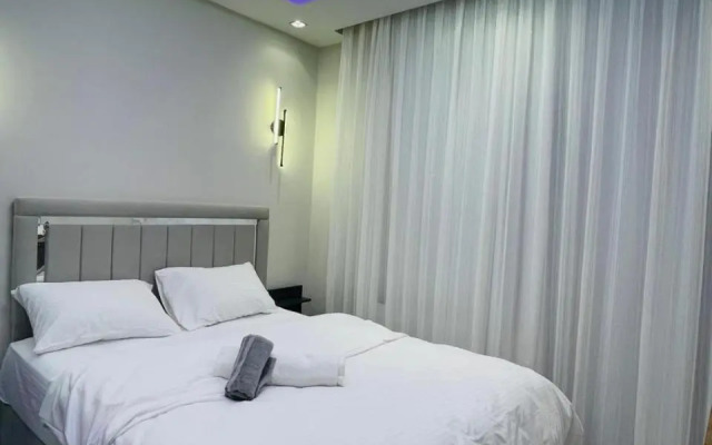 Amora Suites