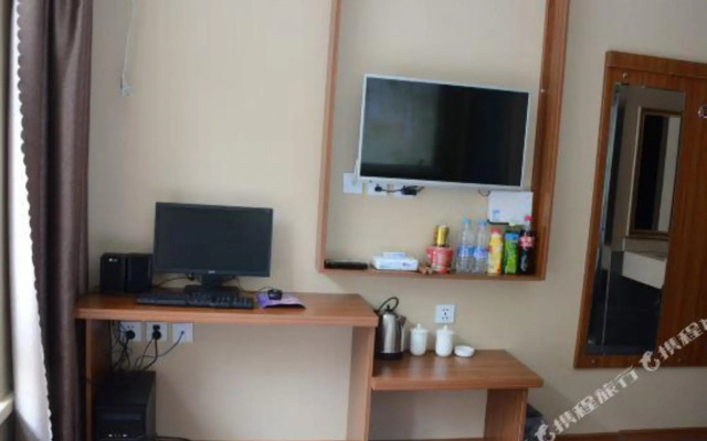 Zhongyi Hostel