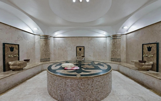 Lapis Inn Hotel & Spa