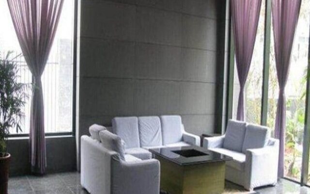 Maple Leaf Pin-yuan Service Apartment