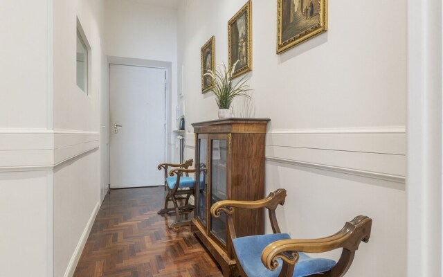 Musei Vaticani Stylish Apartment