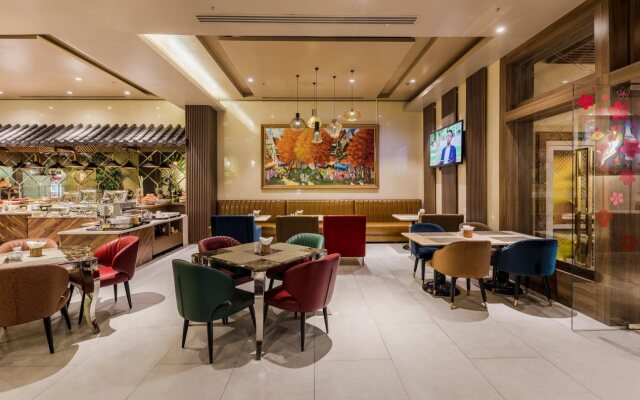 Sunflower CBQ Hotel