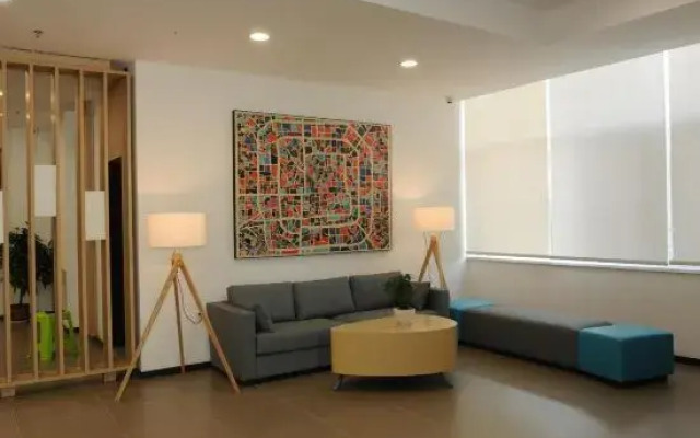 HanTing Hotel (Tianjin South Station)