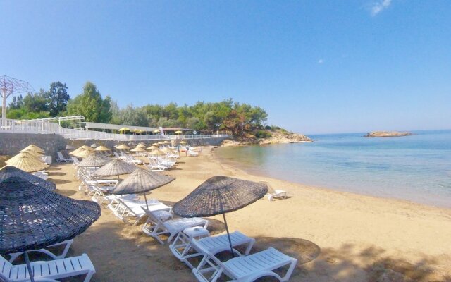 Rainbow Bay Ozdere Beach Hotel
