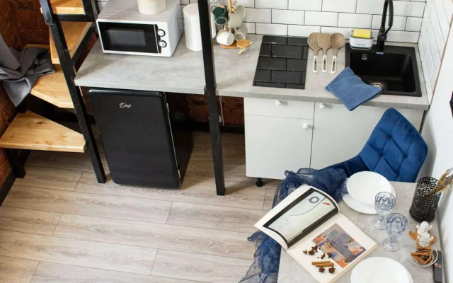 Метры в центре на улице Марата 70А