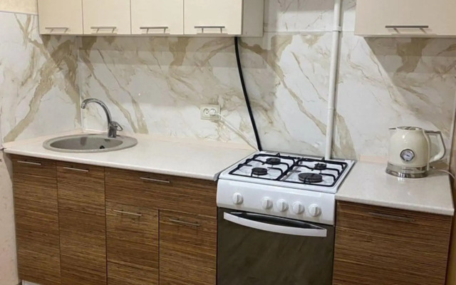 Желтый Нарцисс на улице Пархоменко