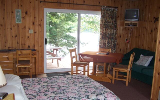 H & H Restaurant and Resort