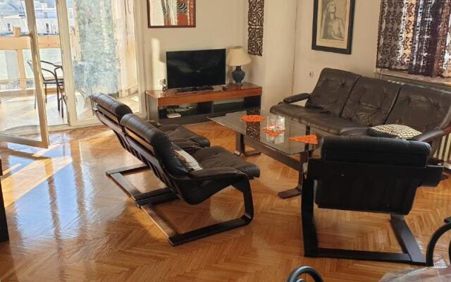 Risto Apartment