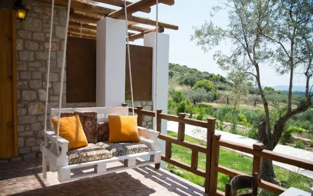 To Stolidi tis Psinthou