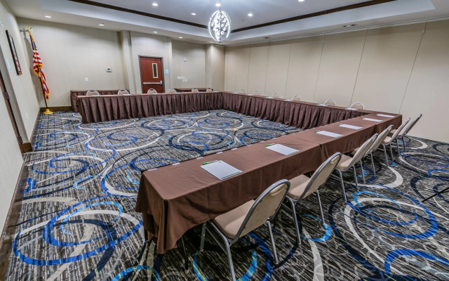 Holiday Inn Houston Webster by IHG