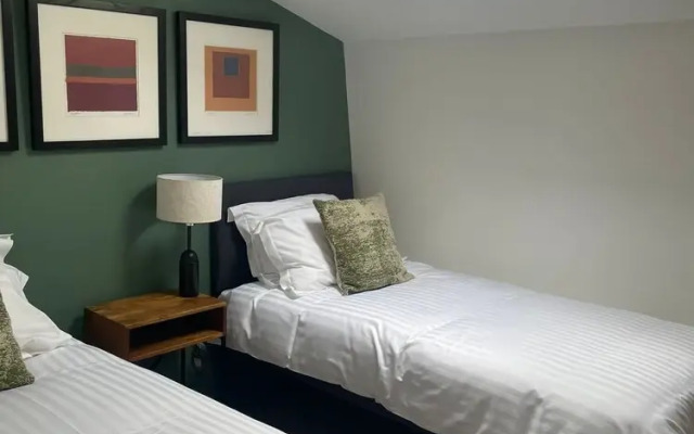 Peak Willow Apartments