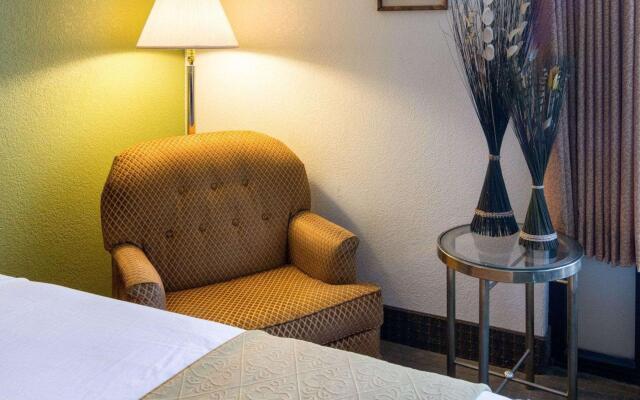 Quality Inn Shreveport Airport