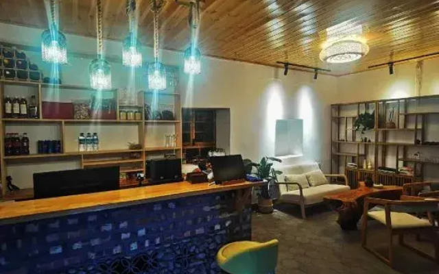 Nuo deng Fu jia liu fang