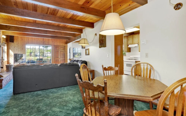 Breezy Estate 114 by RedAwning