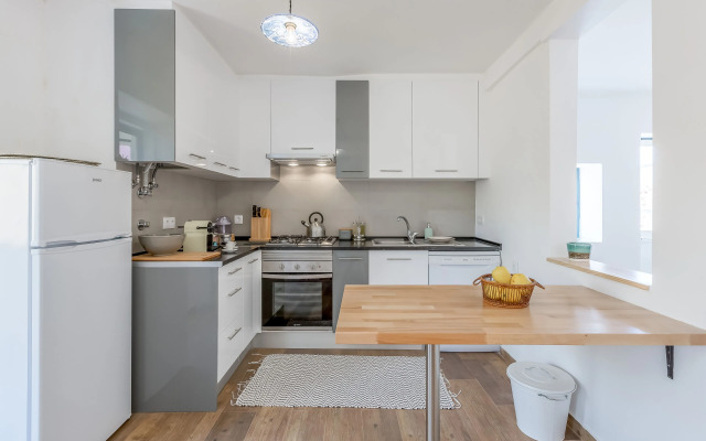 RomanticHome at Alfama's Heart