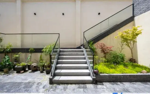Shangqinggu Boutique Stay (Dongmen Yixiang)
