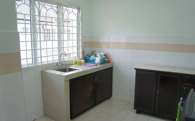 Sunshine Jonker Guesthouse