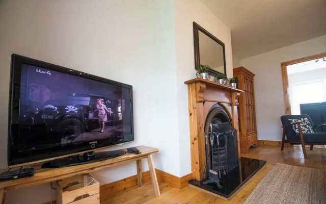 Beautiful Three Bedroom Home In Bundoran