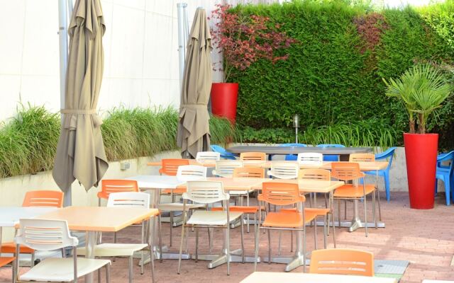 Brit Hotel Essentiel Reims Taissy