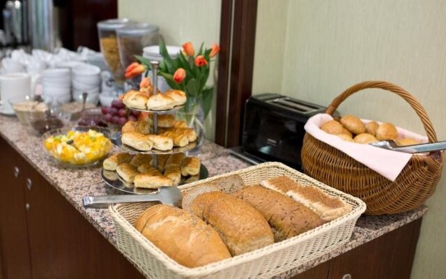 Justyna Hotel