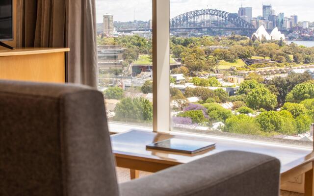 Holiday Inn Sydney Potts Point, an IHG Hotel