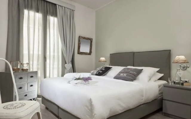 The Gardens Gallery Hotel