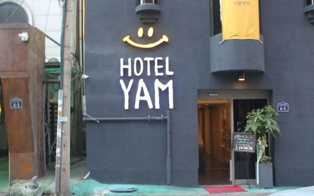 hotelImage
