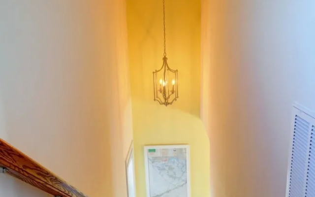 Belle Moor 3 Bedroom Home by RedAwning