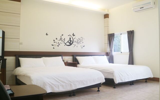 Lu Ding Ji B&B