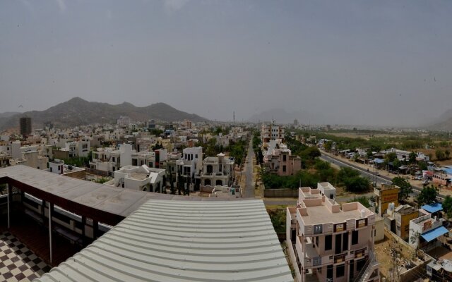 OYO 13860 Panchsheel Plaza