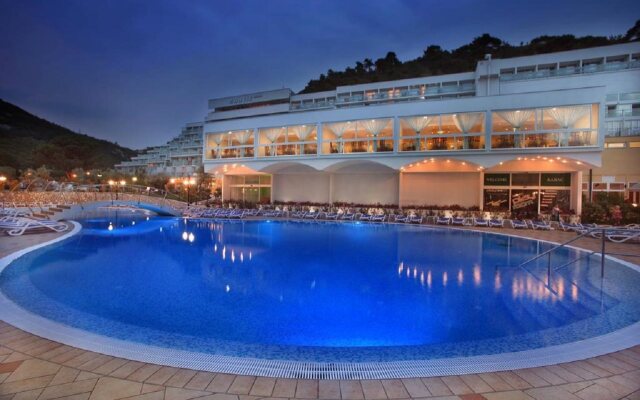 MASLINICA Narcis Hotel